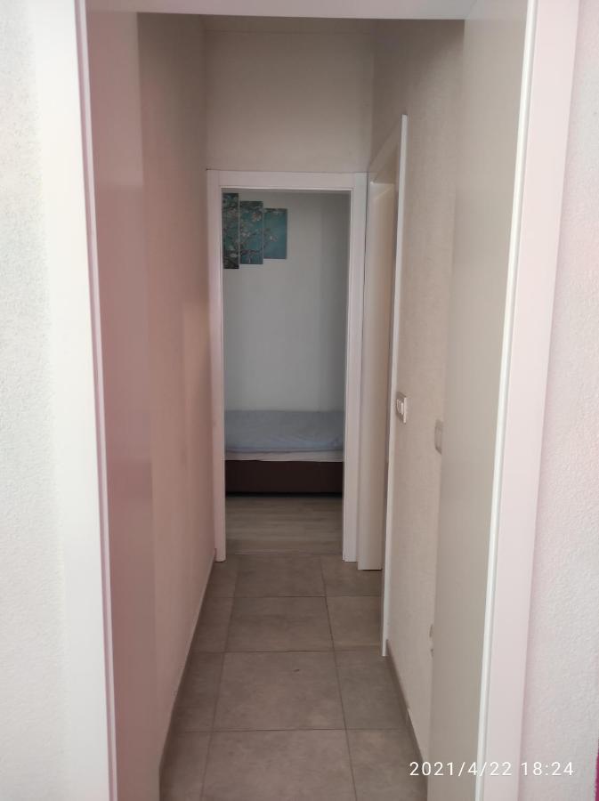 Apartmani Quattro Starigrad Paklenica Dış mekan fotoğraf