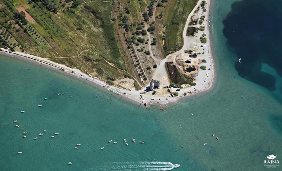 Apartmani Quattro Starigrad Paklenica Dış mekan fotoğraf
